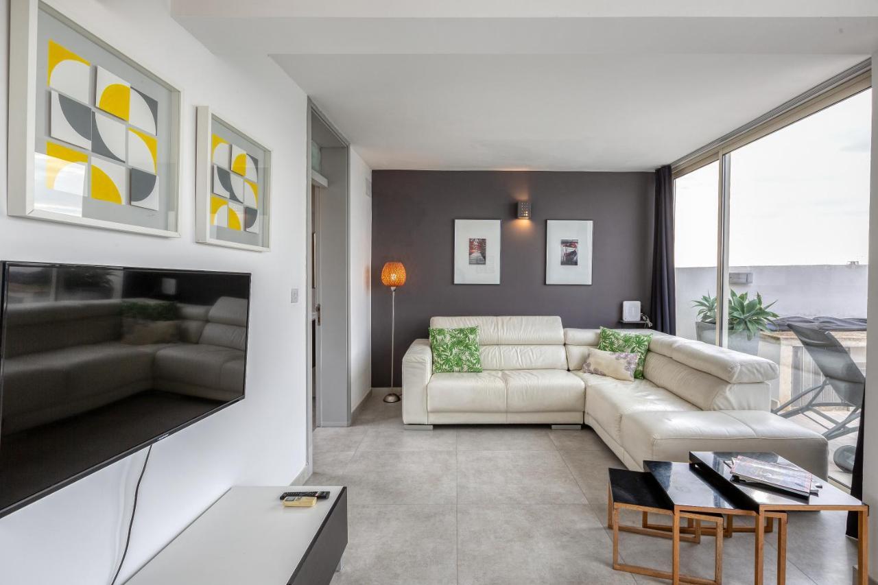 49/3 Seafront Duplex Penthouse In La Valeta Exterior foto